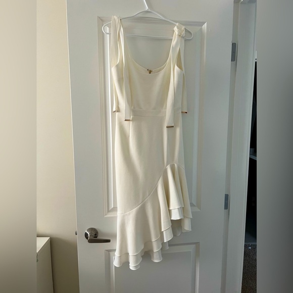 Rebecca Vallance White Dress - Picture 1 of 8